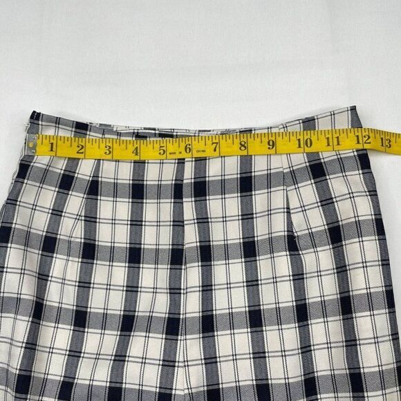 Princess Polly Euros Plaid Pants - Picture 13 of 14